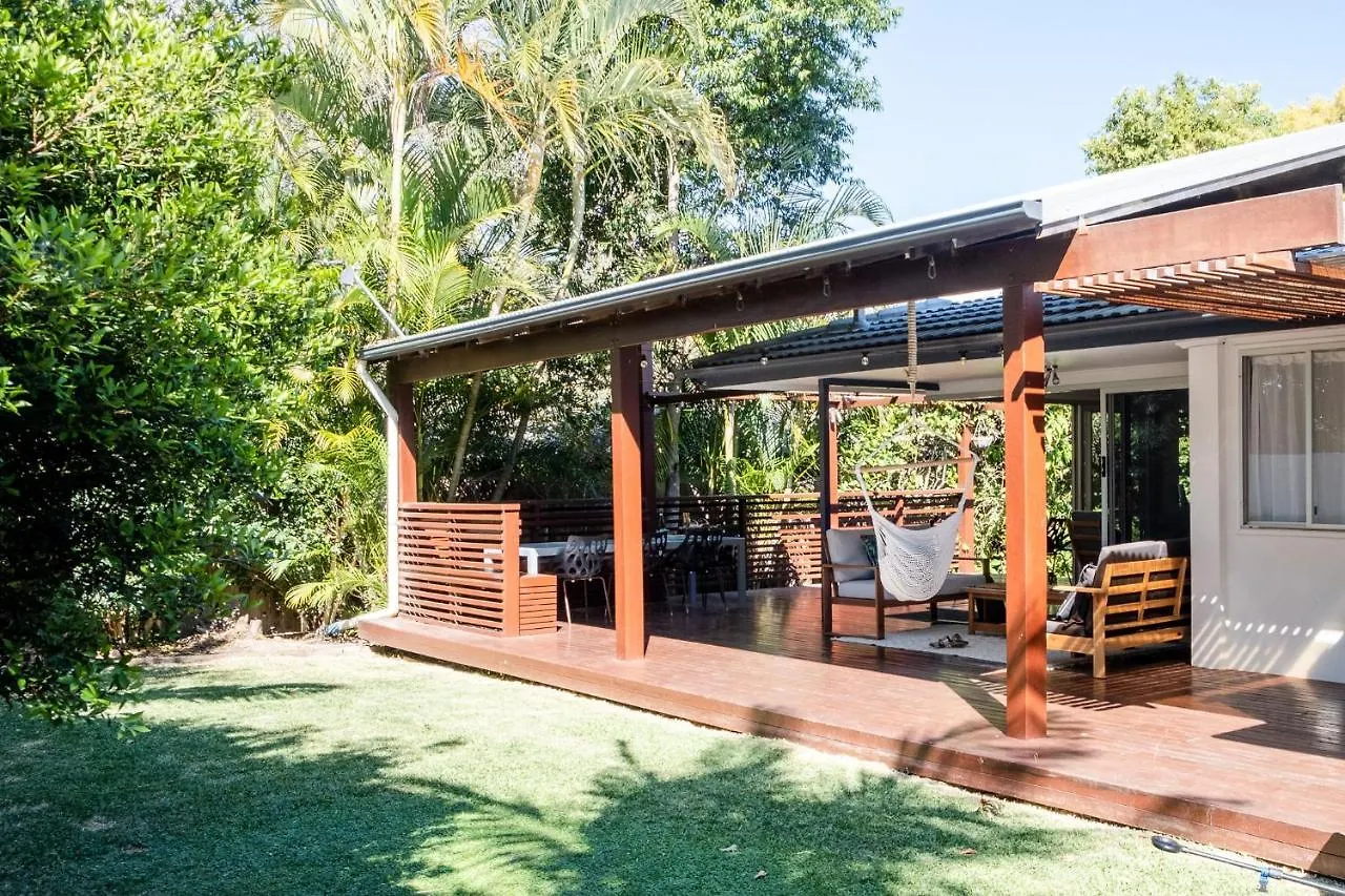 度假居 Mid-Century Modern Retro Beach House 卡伦德拉