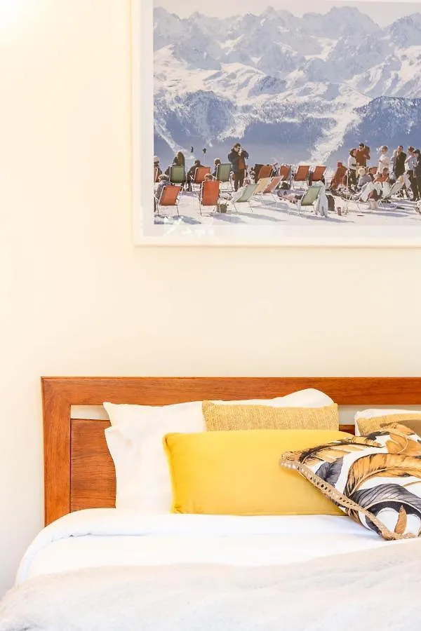度假居 Mid-Century Modern Retro Beach House 卡伦德拉 澳大利亚