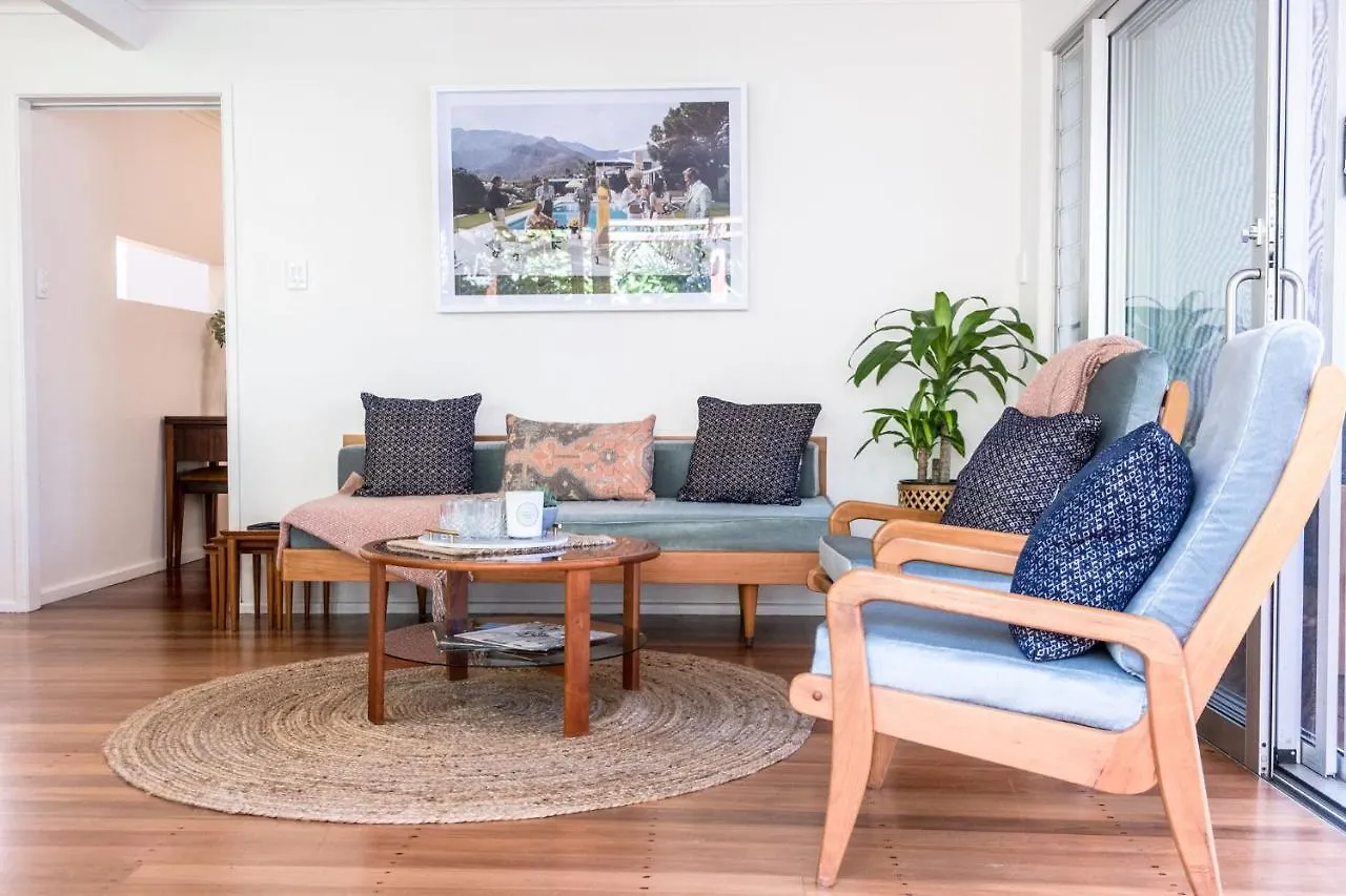 Mid-Century Modern Retro Beach House Caloundra